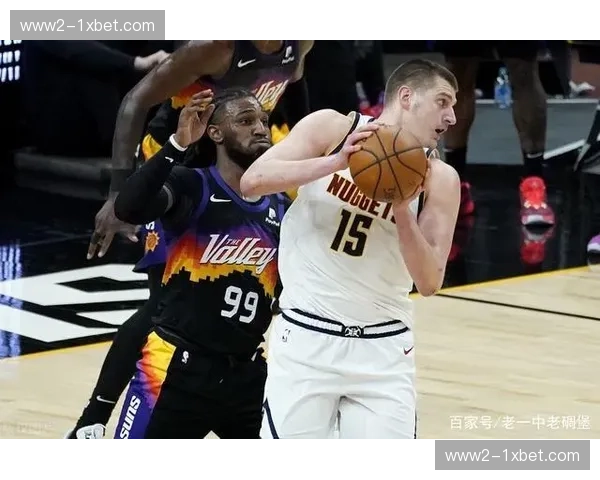 阿特金森根据对手防守策略判断 常规防守时保留跑位空切战术